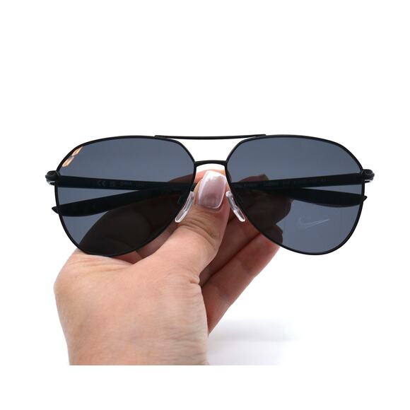 NIKE CITY AVIATOR DJ0888 BLACK GREY AUTHENTIC SUNGLASSES - Picture 8 of 9